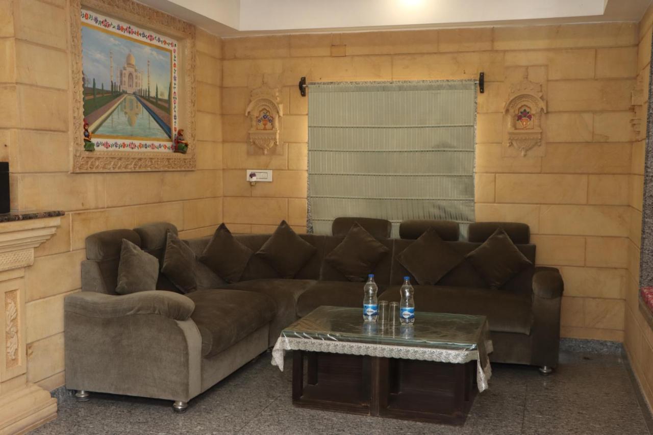 Hotel Marwar Palace 斋沙默尔 外观 照片